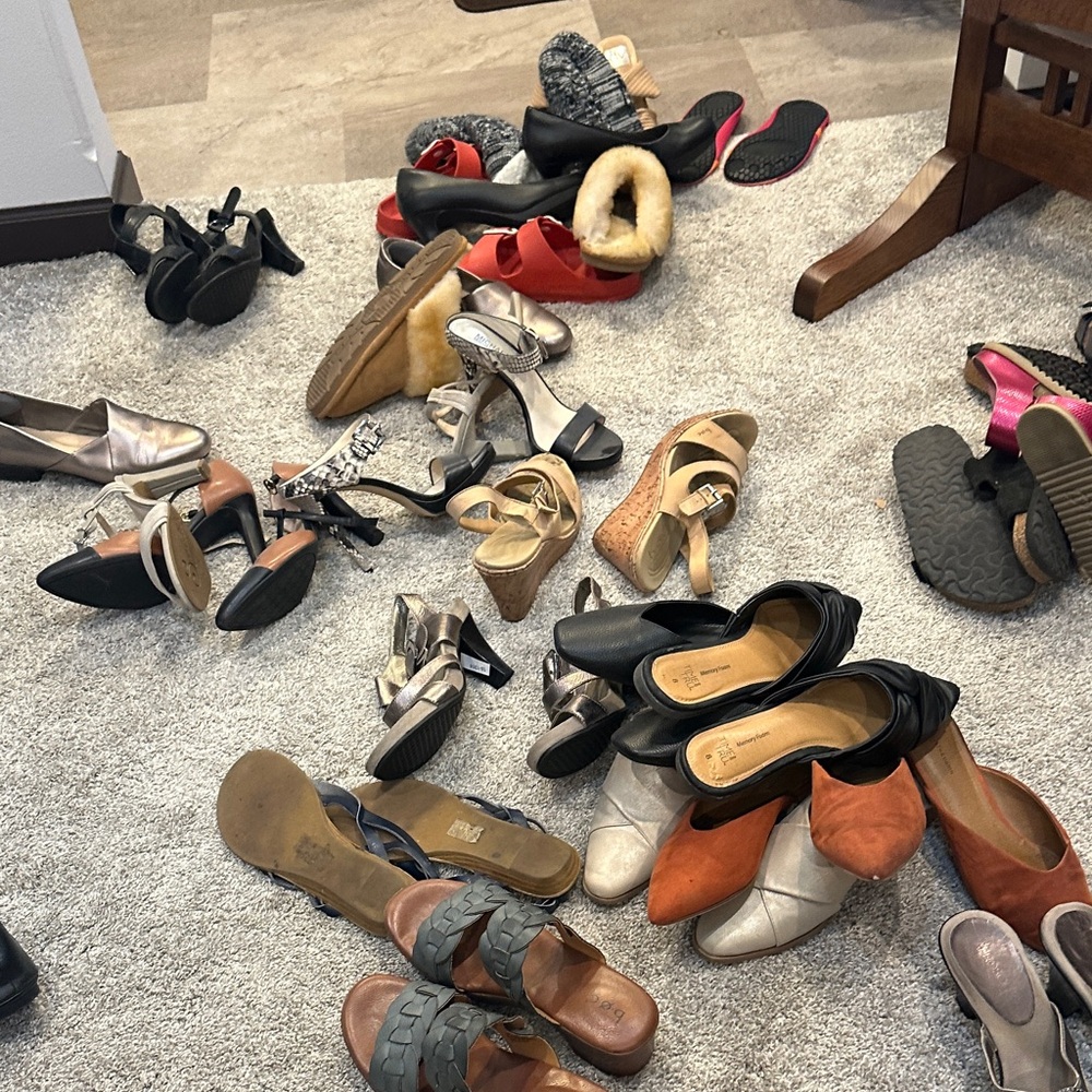 Cleaning out my closet. Coach Jazmin Black Wedge Sandals with Cork Heel. - Picture 6 of 6